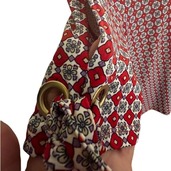 Liz Claiborne, Large, Slit Sleeve V Neck Pullover Top, Red White & Lavender NWOT - Picture 5 of 7